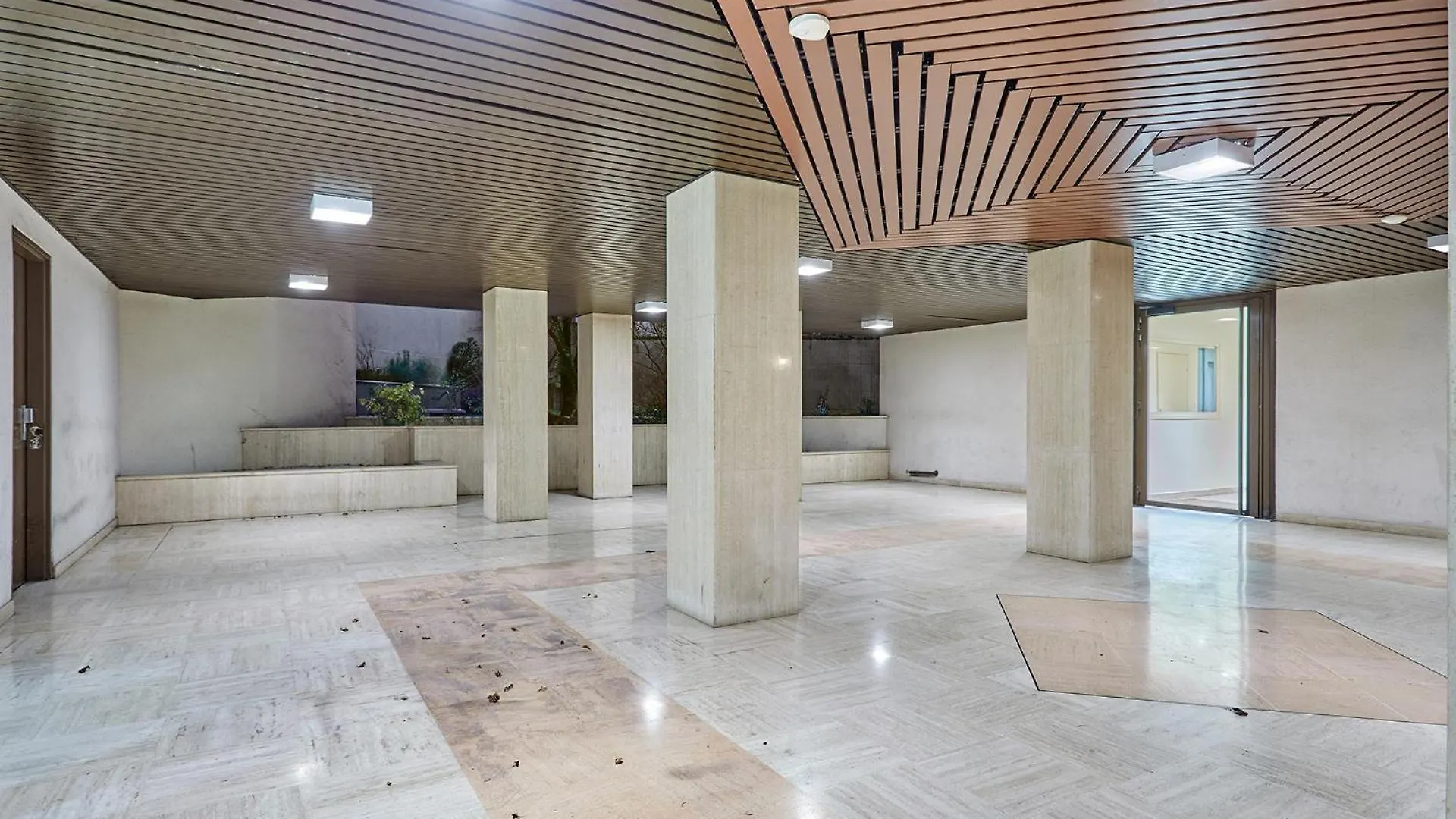 Pere Lachaise By Prestige Paris